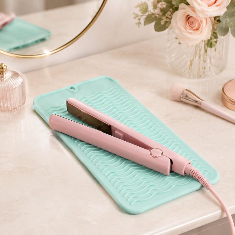 Heat Resistant Silicone Mat Pouch for hair styling tool. - PartsWorld Appliance LLC
